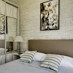 公寓 Luxury 2br 50m From 佩科霍里