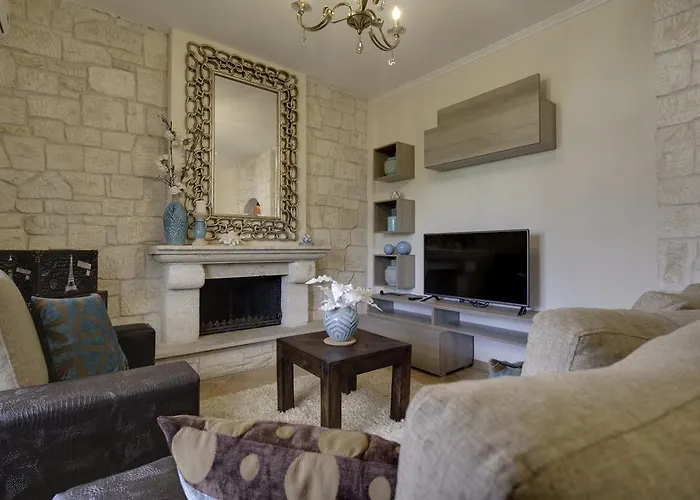 아파트 Luxury 2br 50m From